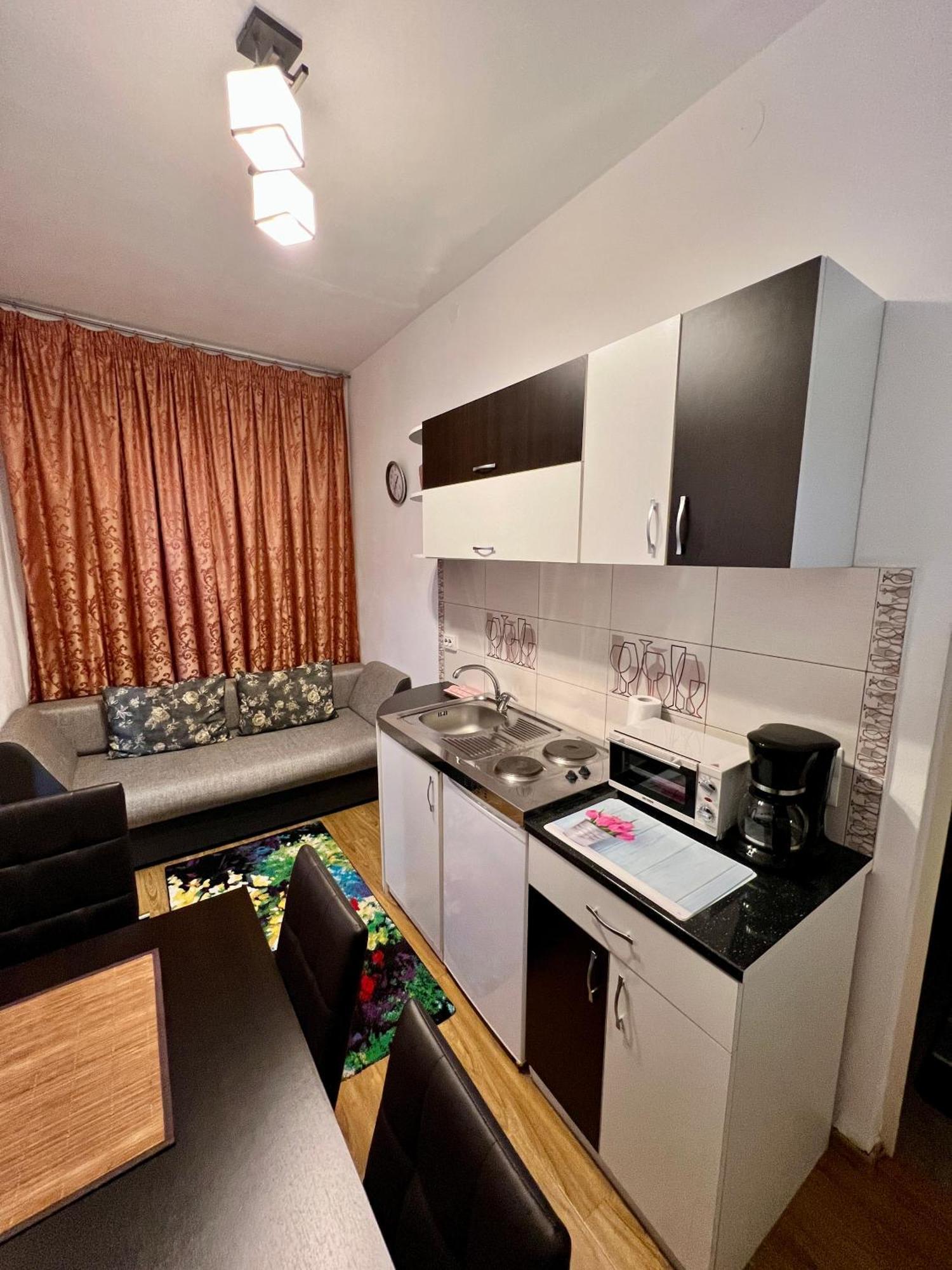 Vio's Getaway Apartment
